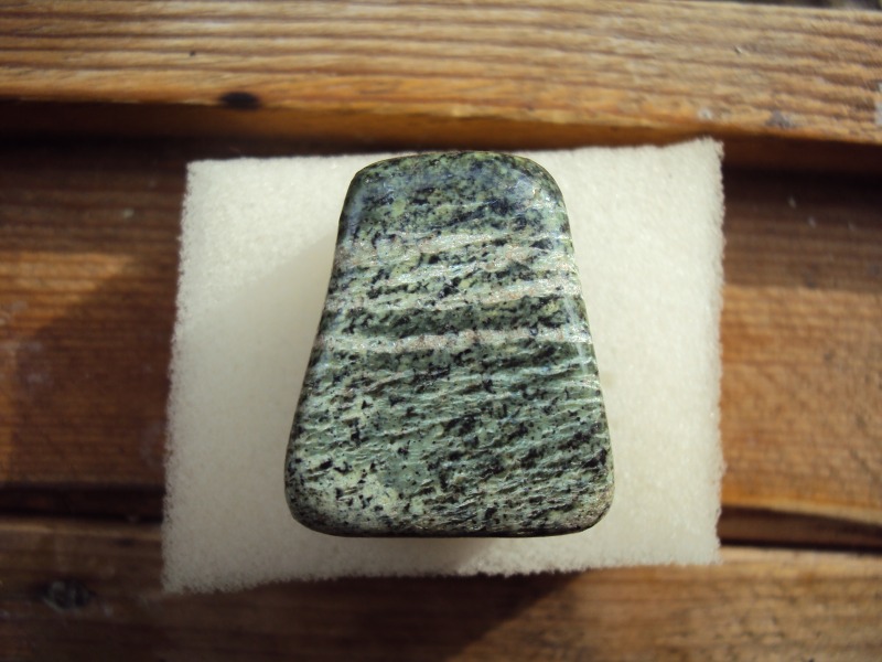 Энергия камней № 35 Хризотил (окатанный камень) фото, обсуждение