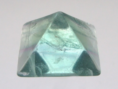 Энергия камней №54 Флюорит (пирамида) фото, обсуждение