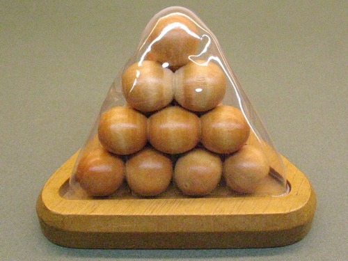 Занимательные головоломки №9 Пирамида из шаров фото, обсуждение