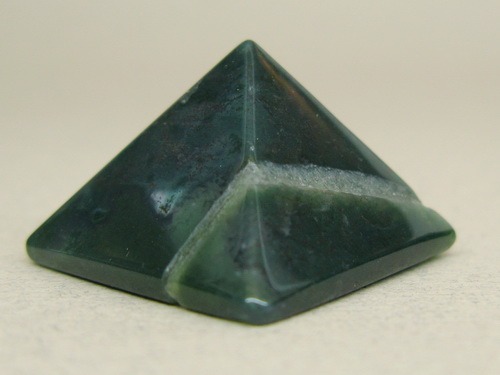 Энергия камней № 86 Шоколадная яшма (пирамида) фото, обсуждение