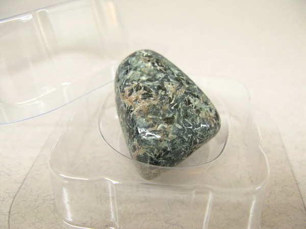 Энергия камней № 101 Цветочная яшма (окатанный камень) фото, обсуждение