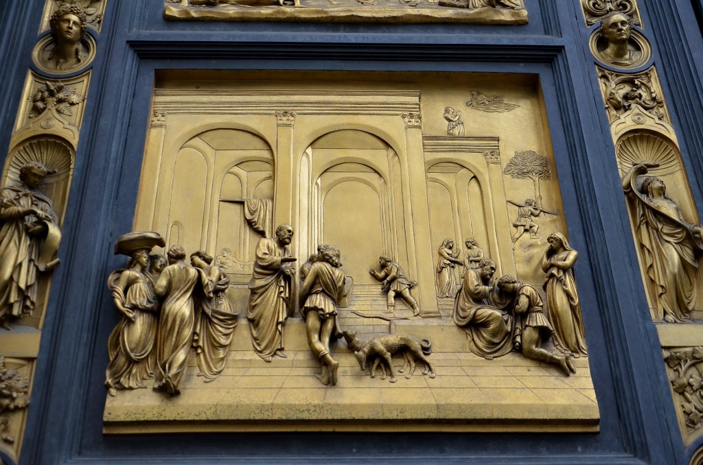 Окна, ставни, витражи, двери и ворота (фото)