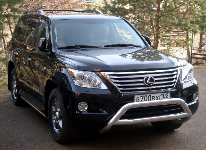Лексус 700