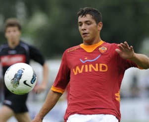 Капрари молод и перспективен, но в основу пока рано