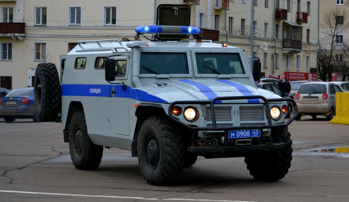 ГАЗ 2330 тигр полиция