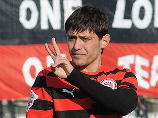 [center][img]http://4put.ru/pictures/max/89/275284.jpg[/img][/center]           ��������� ������������ ������� ������ � ��������� ������ ������� �������� ����� ����� ��������� � ������� ��� �� � ���������� ������.
[url=http://www.gazeta.ru/sport/2011/01/a_3502326.shtml]������ ���������[/url]

[center][img]http://4put.ru/pictures/max/89/275662.jpg[/img][/center]          "�����" (������) - " ����������" (����) -  2:0 (1:0)
����: ��������, 7 (1:0), �����, 79 (2:0).
������: �������� (�������, 77), ������, ��������, �����, ������� (��������, 77), �����, �������, �����, �����, �������, ��������.



[center][img]http://4put.ru/pictures/max/89/275730.jpg[/img][/center]         �������� ������ ���-���� ������ ������� � ���������� ������ � ������-2011/12. ����������� ������-������ �������� �������� �� ���������� ����� �� �������-���� ������� � ����� �� �������-2� ��������� ���� ������ �������.�� ����� ������, ��� � ������ ������� ������� ����������� �������� ���������� ���������������.