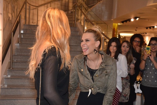 http://4put.ru/pictures/max/915/2812827.jpg