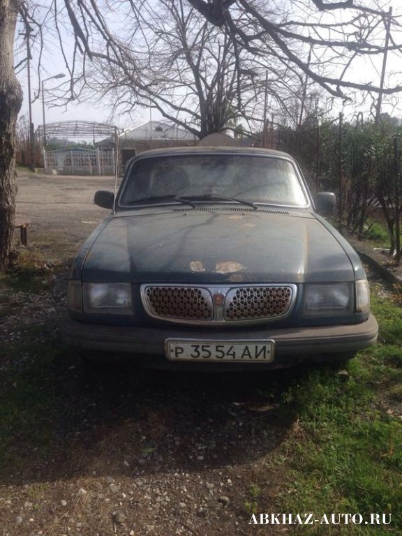 Старые автомобили в Абхазии