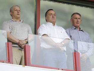 [center][img]http://4put.ru/pictures/max/95/292628.jpg[/img][/center]            ��������, 99% ���������� ��������� ����, ������� ����� ����� ������ ��� � ������� � ����� ������ ����� � ���-����, ����� ���� ������ �������� ������� ����������� ������ � ������� ��������������. ���������� ���������� ����, � �������� ���� ������ ����� ��������, �������� ����� ������ � ������������ �������� �������. [url=http://www.eurosport.ru/football/european-championship-qualification/2012/story_sto2657769.shtml]��������� [/url]